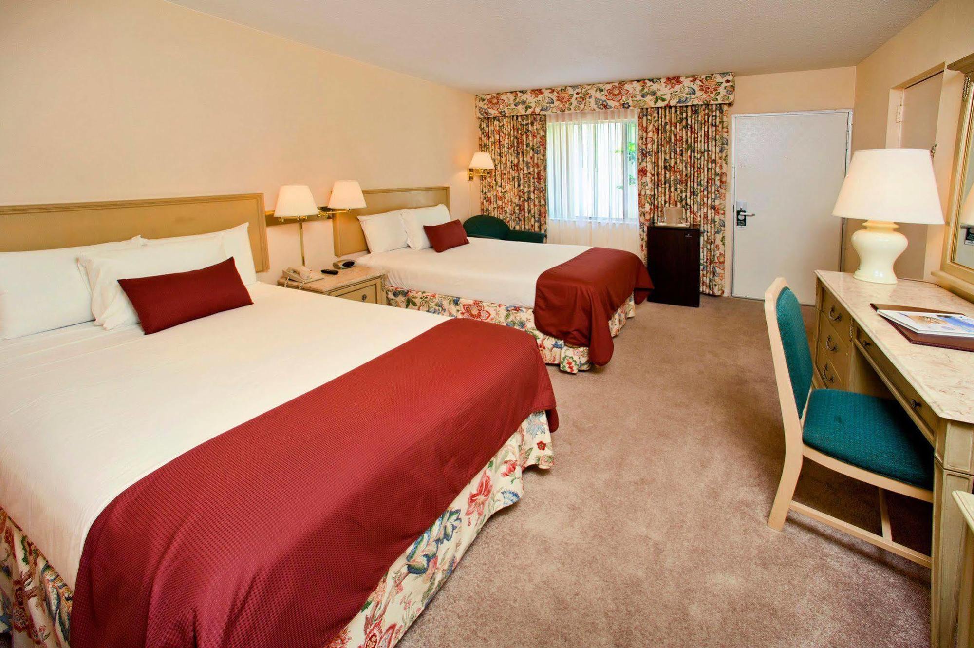 Sandcastle Resort At Lido Beach Sarasota Room photo